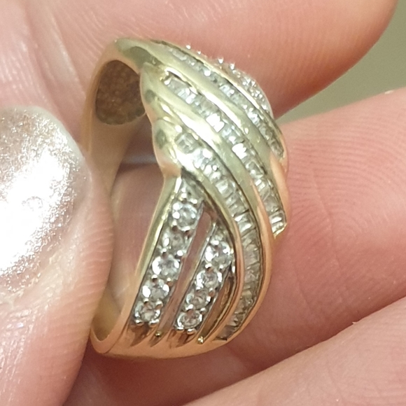 Diamond ring - Picture 4 of 5